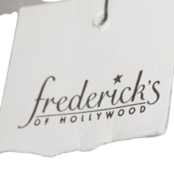 Frederick’s of Hollywood “Stephanie” Sheer Lace Robe & Thong Set - Picture 10 of 16